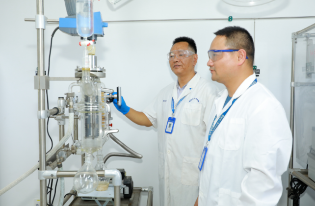 海利集團,長沙殺蟲劑,長沙光氣衍生物,長沙氨基酸保護劑,長沙鋰離子電池材料 海利集團,長沙殺蟲劑,長沙光氣衍生物,長沙氨基酸保護劑,長沙鋰離子電池材料